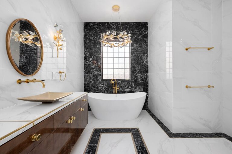 Creating a Vintage-Inspired Bathroom : Design Ideas for Homeowners in 2023