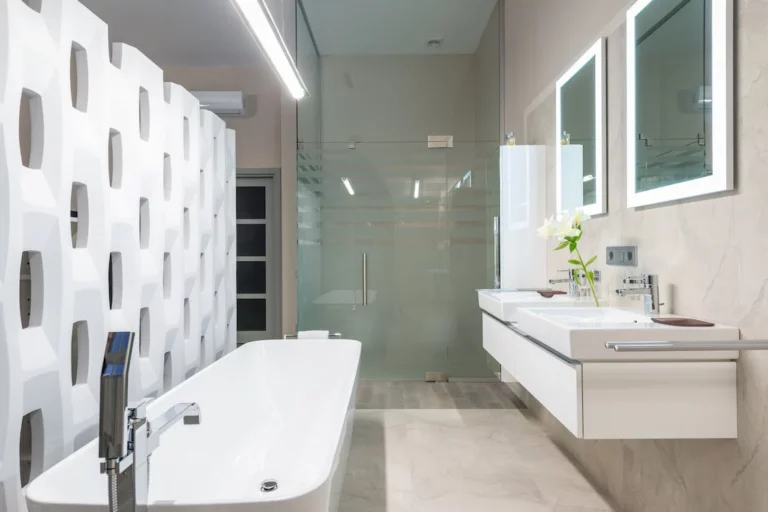 Creating a Minimalist Bathroom : Tips for Homeowners in 2023