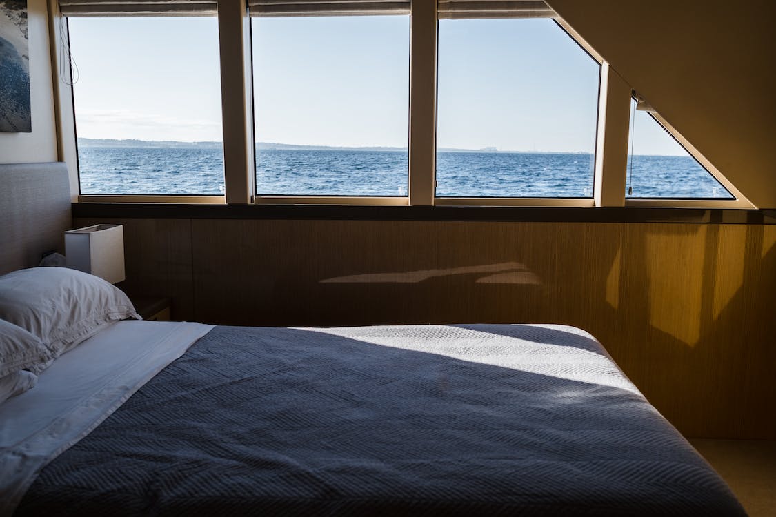Coastal-Inspired Bedroom