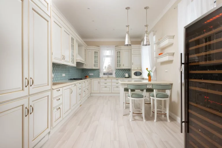 How to Choose the Perfect Flooring for Your Kitchen in 2024