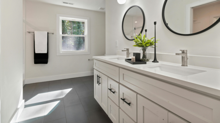 Bathroom Renovation on a Budget: Cost-Saving Tips for Homeowners
