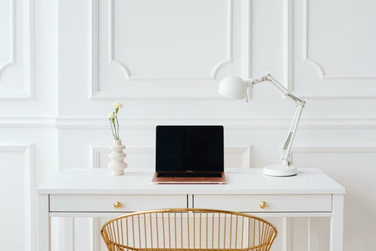 Creating the Perfect Home Office: Home Office Design Trends for 2024