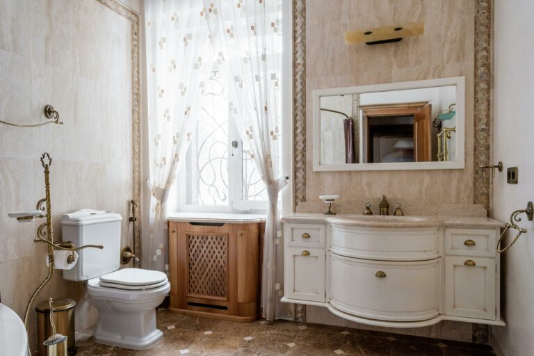 Creating a Rustic Farmhouse Bathroom Design Ideas for Your Home
